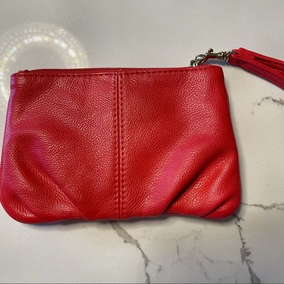 EXPRESS | Coral Wristlet - Picture 4 of 6